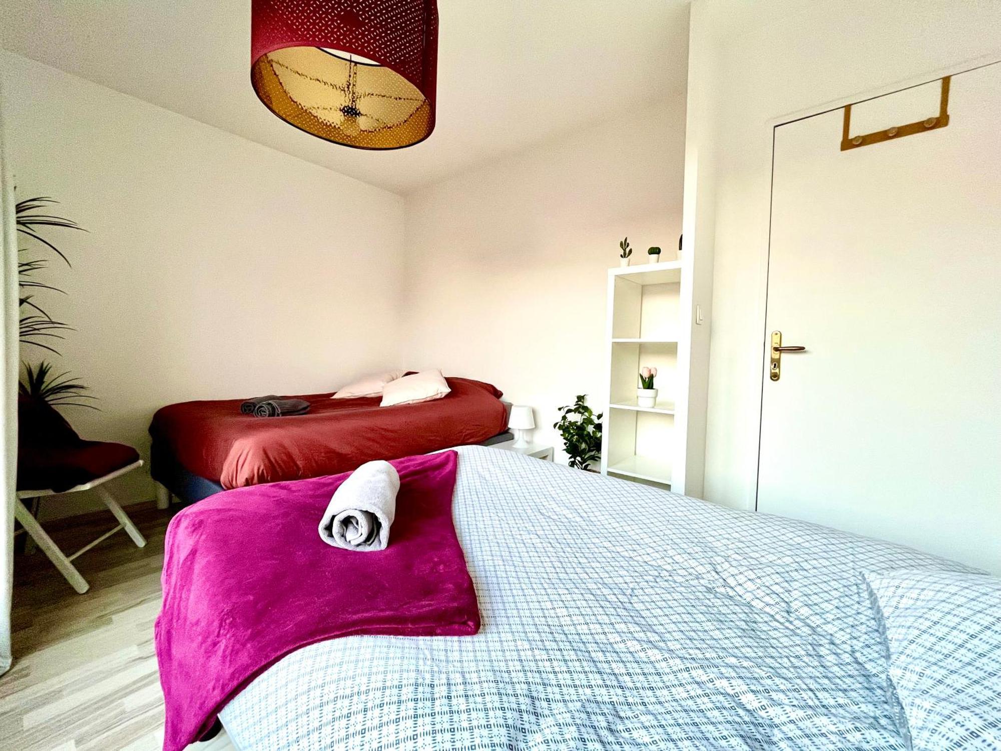 Bngo I Immense Rooftop Lyon I 2 Chambres, 4 Places Parkings, 2 Immenses Terrasses, 8 Personnes מראה חיצוני תמונה