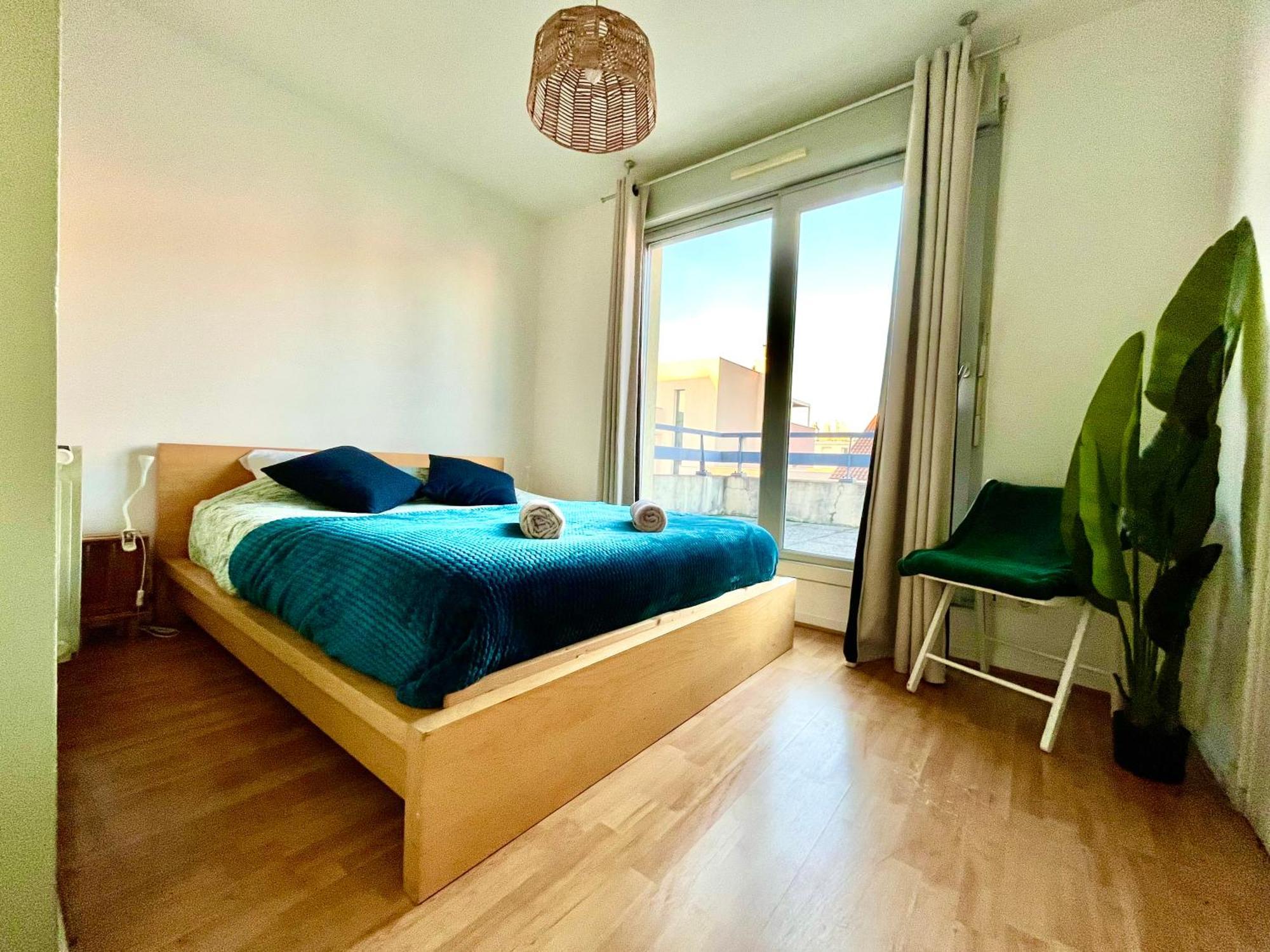 Bngo I Immense Rooftop Lyon I 2 Chambres, 4 Places Parkings, 2 Immenses Terrasses, 8 Personnes מראה חיצוני תמונה
