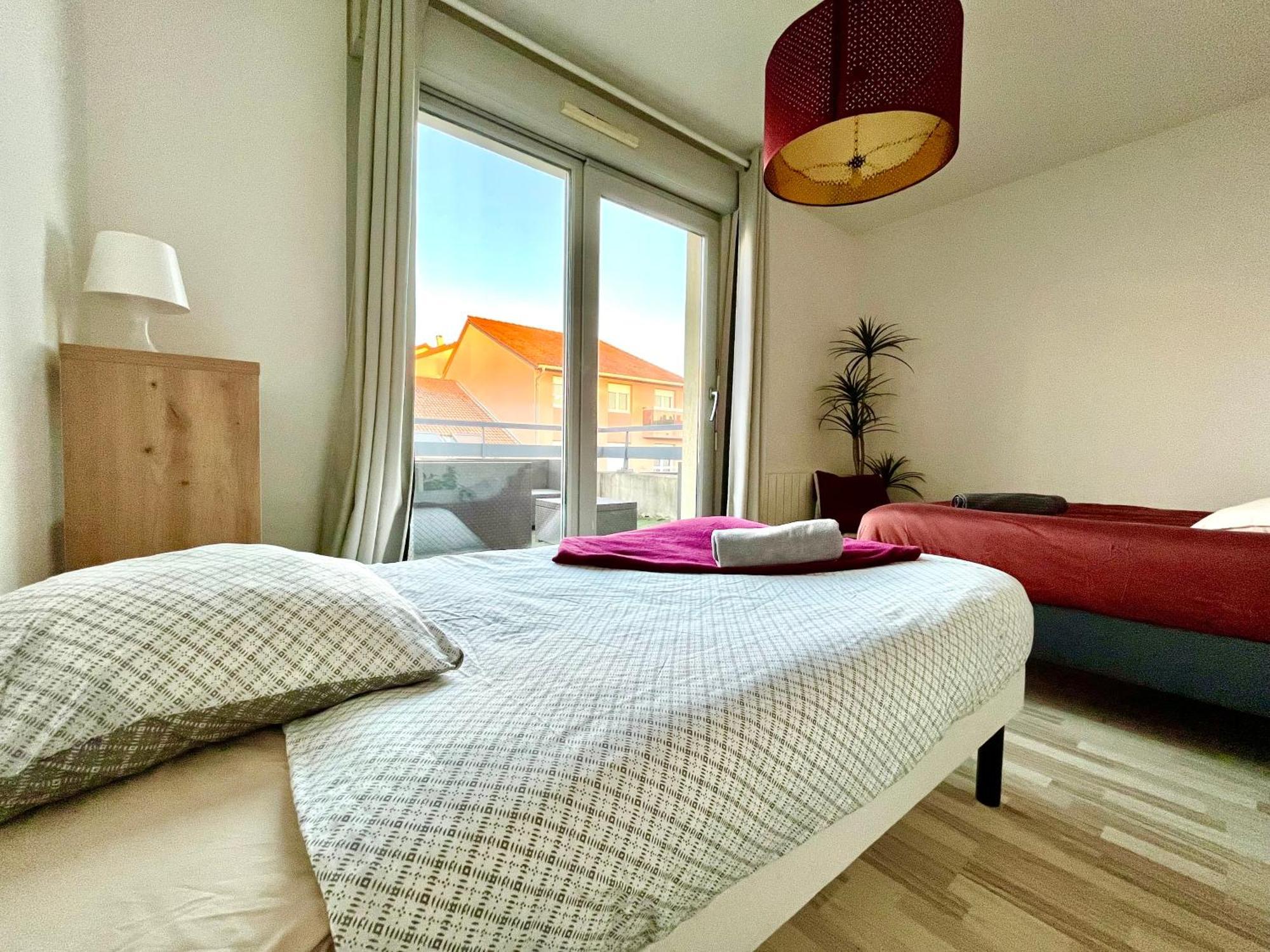 Bngo I Immense Rooftop Lyon I 2 Chambres, 4 Places Parkings, 2 Immenses Terrasses, 8 Personnes מראה חיצוני תמונה